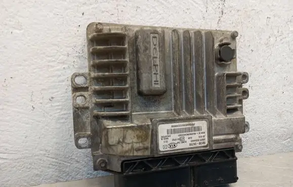 KIA Ceed Engine control unit/module 391302A700 28354403 28354403022230050