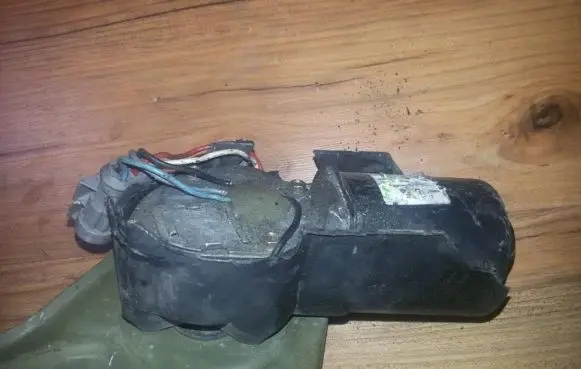 Renault Megane I Wiper motor