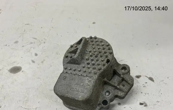 Toyota Prius+ (ZVW40) Water pump 