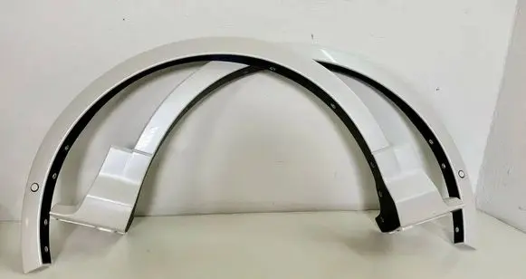 Ford Kuga II Front arch trim 