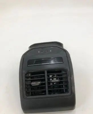 Cupra Formentor Rear air vent grill 5fa819203