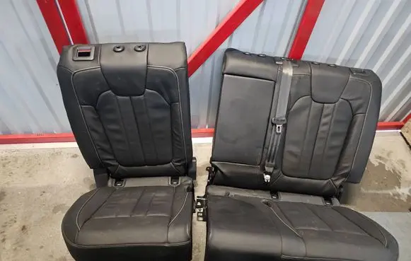 Opel Grandland X Second row seats 