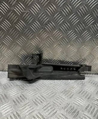 BMW 5 E60 E61 Other engine bay part 6939722