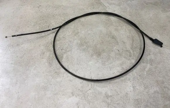Audi A4 S4 B6 8E 8H Engine bonnet/hood lock release cable 8E1823531C