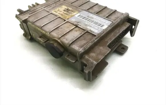 Audi A2 Engine control unit/module 893907404K 0261200236
