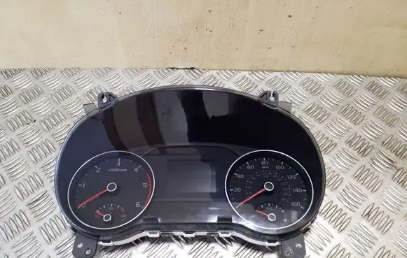 KIA Sportage Speedometer (instrument cluster) 94001F1281