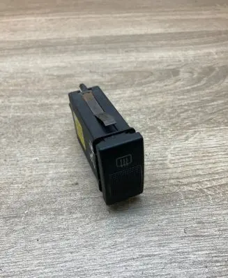Audi A4 S4 B5 8D Windscreen/window heater switch 4D0941503