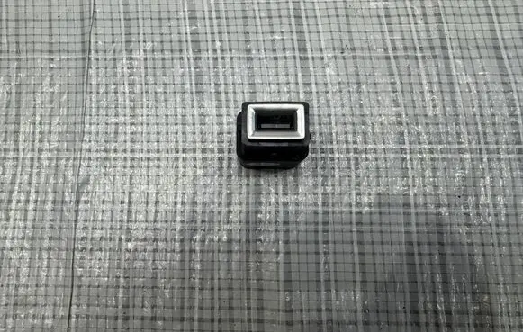 Fiat 600 USB socket connector 9821703980