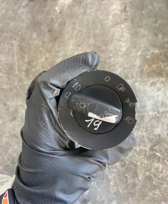 Volkswagen Golf V Light switch 7485002600000 1K0941431