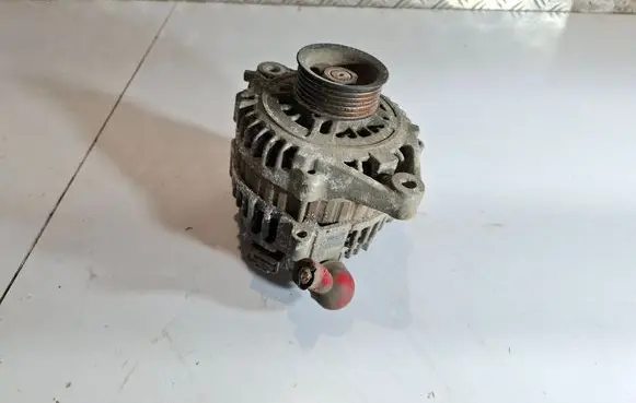 Nissan Primera Generator/alternator 23100AU000 LR180768