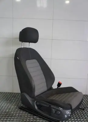 Volkswagen PASSAT CC Front passenger seat 