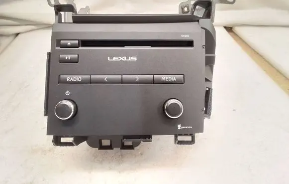 Lexus CT 200H Radio/CD/DVD/GPS head unit 8614076170 1380003660C101
