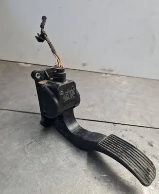Volkswagen Crafter Accelerator throttle pedal A9063000404 0280755023