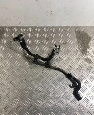 Audi A6 C7 Engine coolant pipe/hose 059121671B