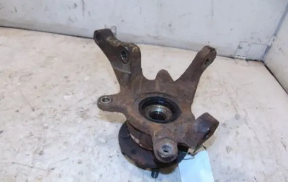 Mitsubishi Colt Front wheel hub spindle knuckle MR198488 MB948961