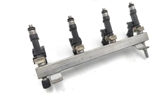 Opel Corsa D Fuel injectors set 0280158181 0280151239 55562258