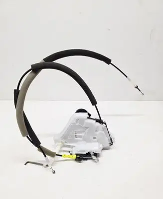 Nissan Qashqai J12 Front door lock 805006UE0A