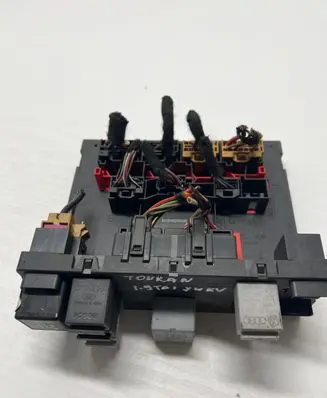 Volkswagen Touran I Comfort/convenience module 1K0937049K F005V00456