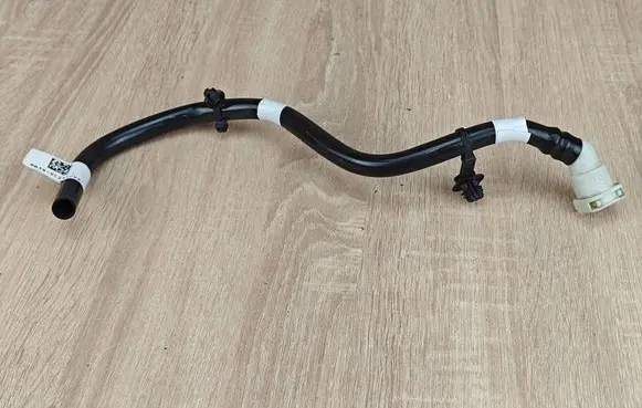 Volkswagen Amarok II Fuel line pipe MB3Q9C231VA