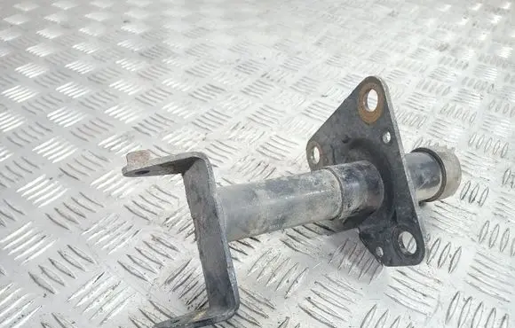 Volkswagen PASSAT B5 Front bumper shock/impact absorber 3B0807133