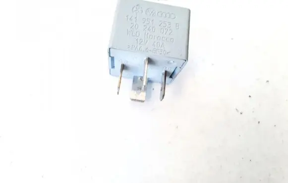 Volkswagen Polo Other relay 141951253b 20240072