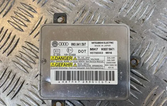 Audi A4 S4 B8 8K Headlight ballast module Xenon 8K0941597 10R023689 W003T18471