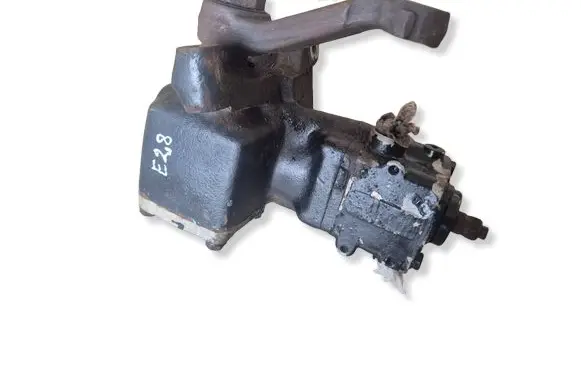 BMW 5 E28 Steering rack 8052955206 11247000