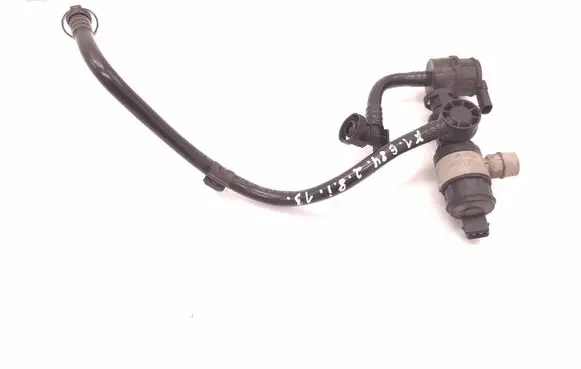 Breather/breather pipe/hose