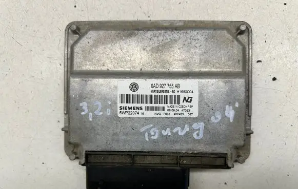 Volkswagen Touareg I Gearbox control unit/module 0AD927755AB 5WP22074