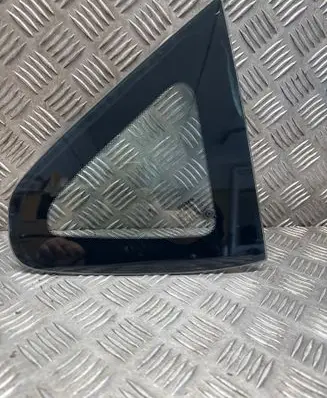 Nissan Qashqai Rear side window 43R00048 DOT24M188AS2