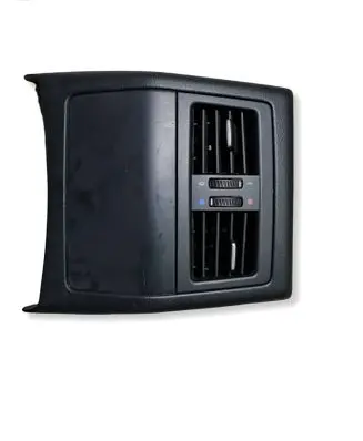 BMW 3 E90 E91 Rear air vent grill 51167132381