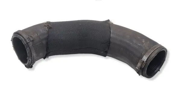 Volvo S60 Intercooler hose/pipe 31338543