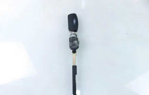 Ford Focus Coupe door lock (next to the handle) 