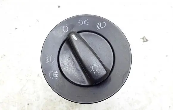 Volkswagen PASSAT B5.5 Light switch 1c0941531a