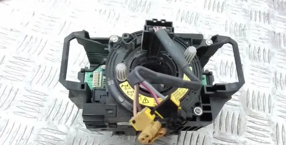 Volvo V70 Steering angle sensor 31275025 31275363