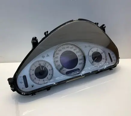 Mercedes-Benz E W211 Speedometer (instrument cluster) A2115405711 1100802500 E11025830