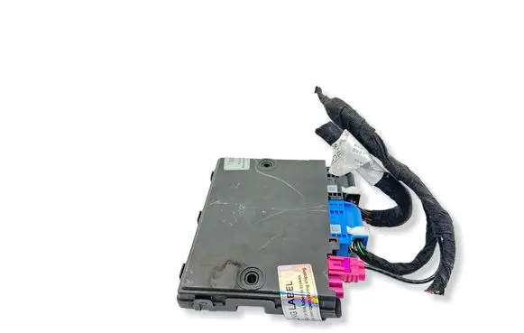 Audi Q7 4M Gateway control module 8W6907468 5WK50617A