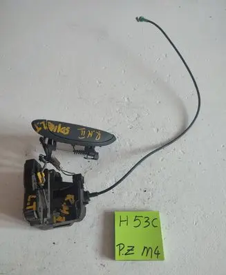Renault Megane II Rear door lock 8924729