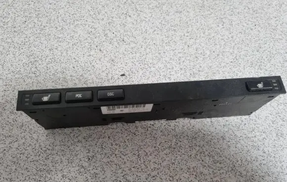 BMW 7 E38 Seat heating switch 61318373776 03742073