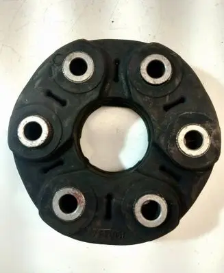 BMW Z4 E89 Rear prop shaft donut coupling/joint 7610061