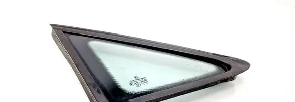 Volkswagen Caddy Front triangle window/glass 2K0845412C