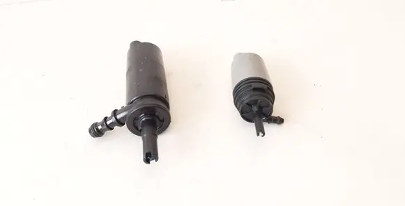 BMW 3 E92 E93 Headlight washer pump 6973097 67126973097 6934159