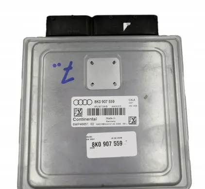 Audi A4 S4 B8 8K Engine control unit/module 8K0907559