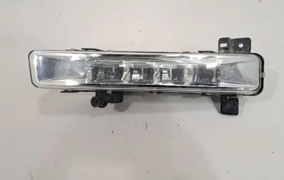 BMW 5 G30 G31 Front fog light 7349131