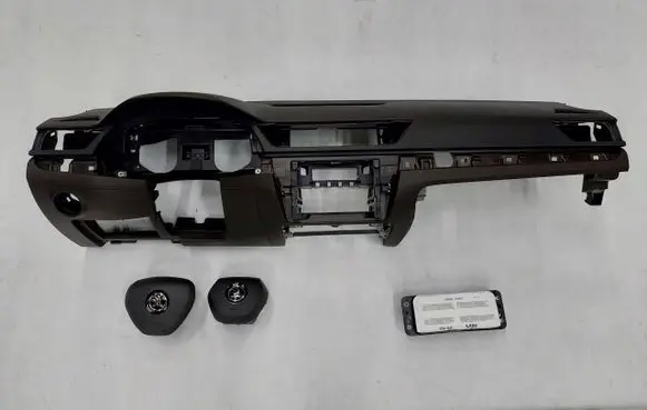 Skoda Superb B5 (3U) Dashboard 
