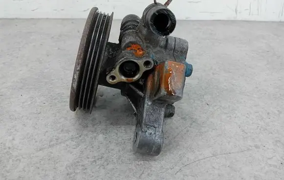 Honda HR-V Power steering pump 