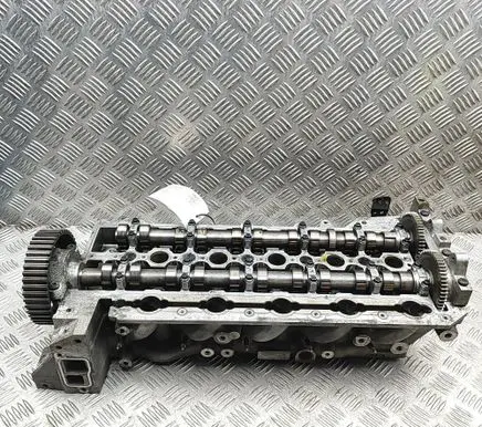 Volvo V70 Engine head 08687846 08687846008