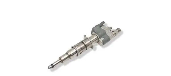 BMW 5 E60 E61 Fuel injector 7589048