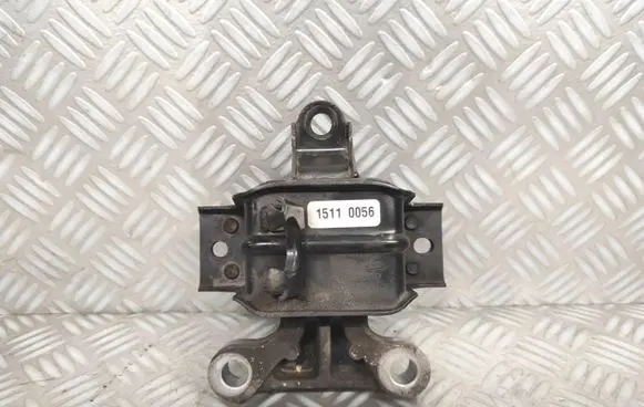 Opel Karl Gearbox mounting bracket 15110056