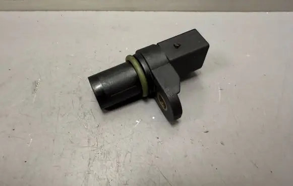 BMW 3 E46 Camshaft position sensor 751862806